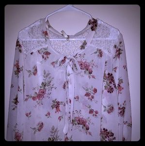 Live 4 Truth Floral Blouse